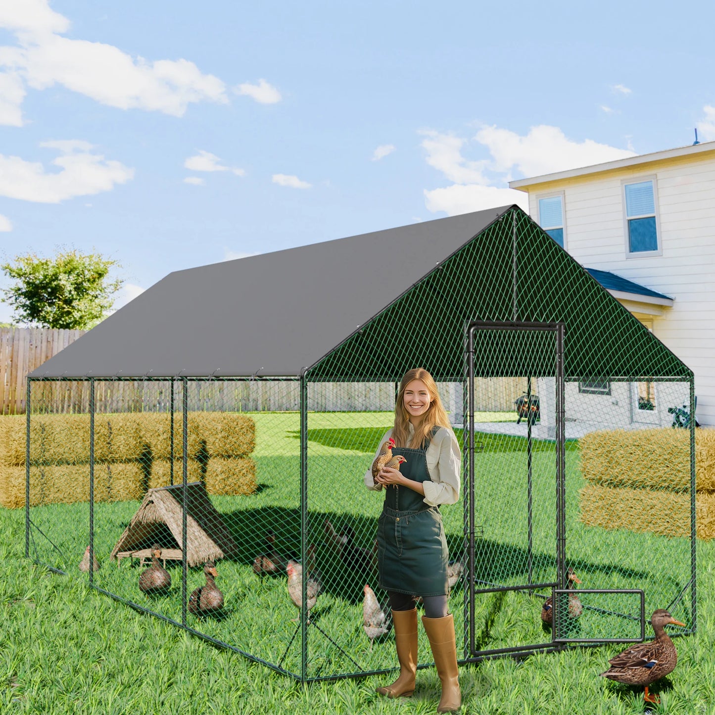 BINGOPAW Outdoor Walk In Chicken Coop With Nylon Netting